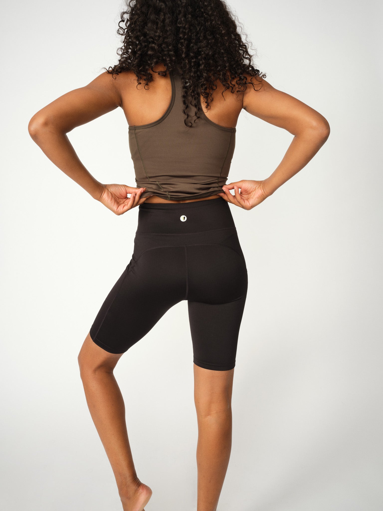 Modelshot / Black / Detail